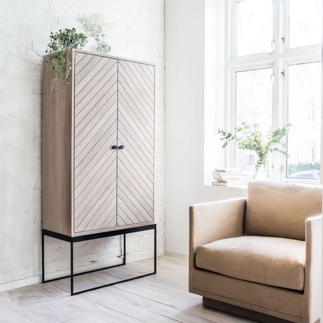 Hovedbilde Dis Cabinet 