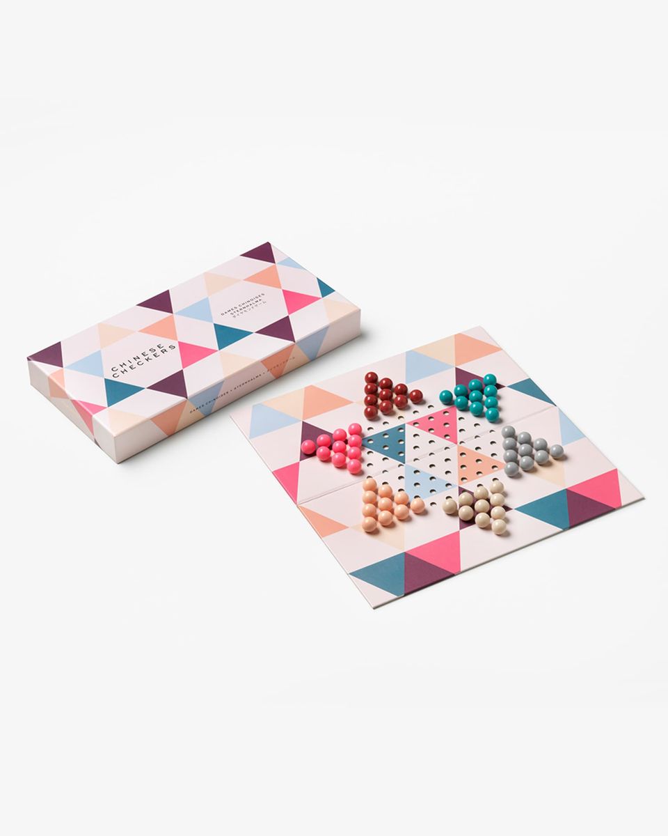 Play - Chinese Checkers