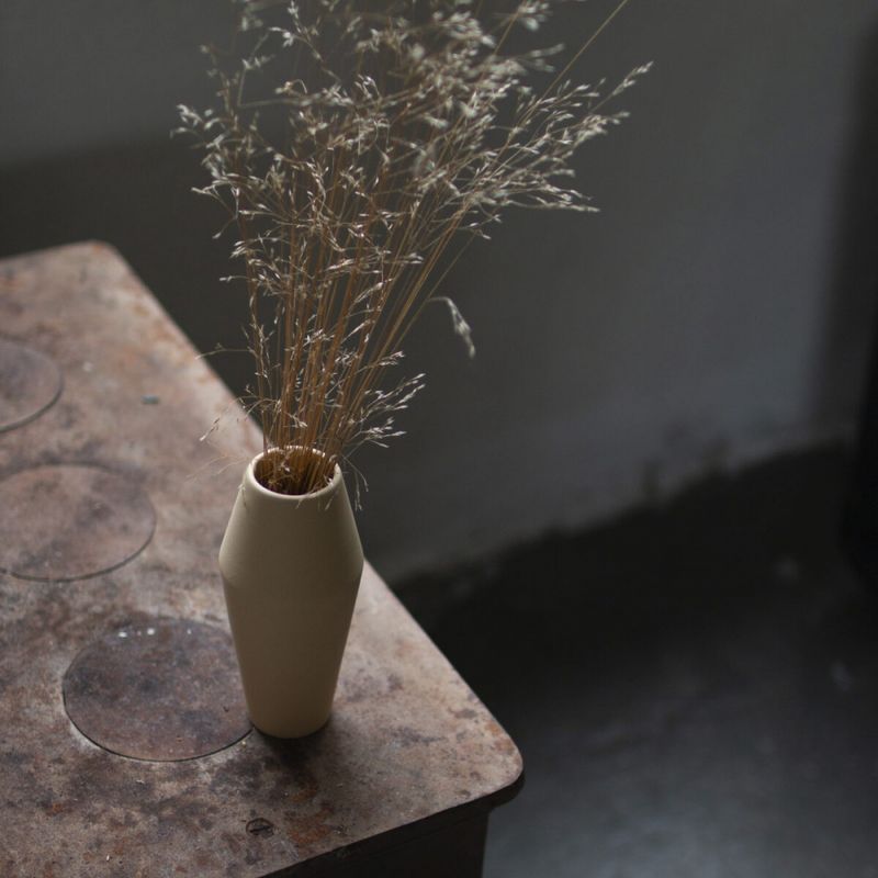 Dia Vase 18 