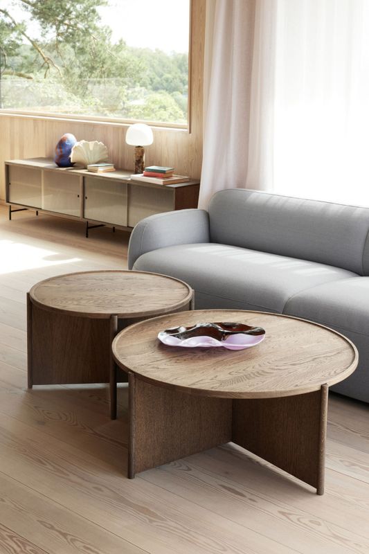 Cling coffee table circular