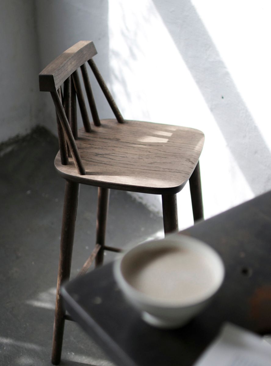 Non 75 bar chair