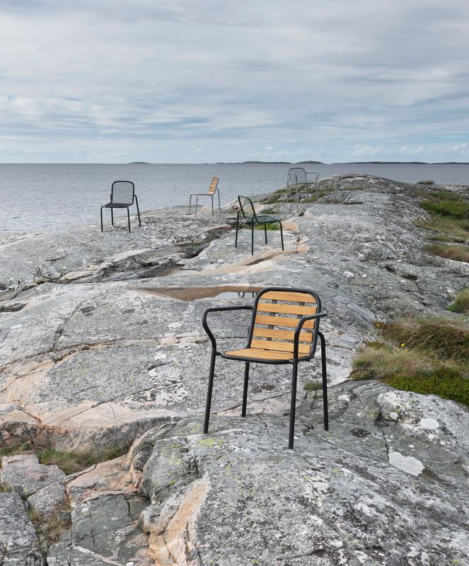 Vig Armchair Robinia Wood