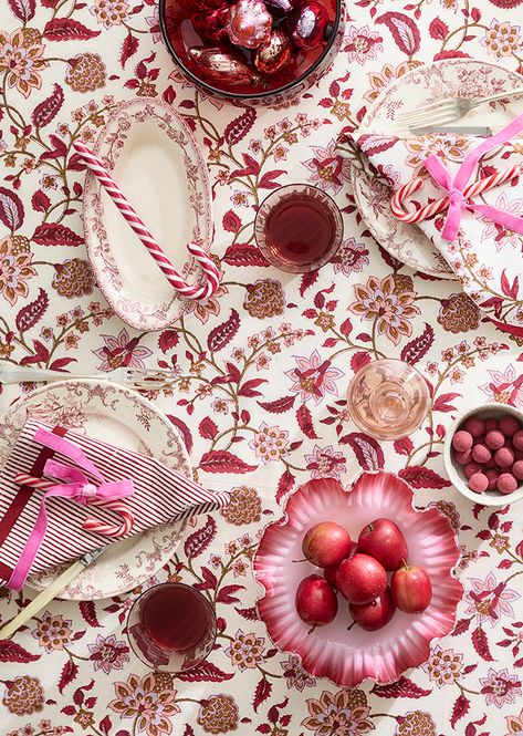Hovedbilde Tablecloth 150x250cm Divya Ruby