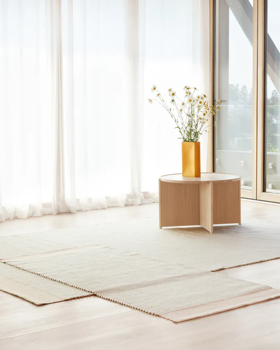 Spool rug and runner