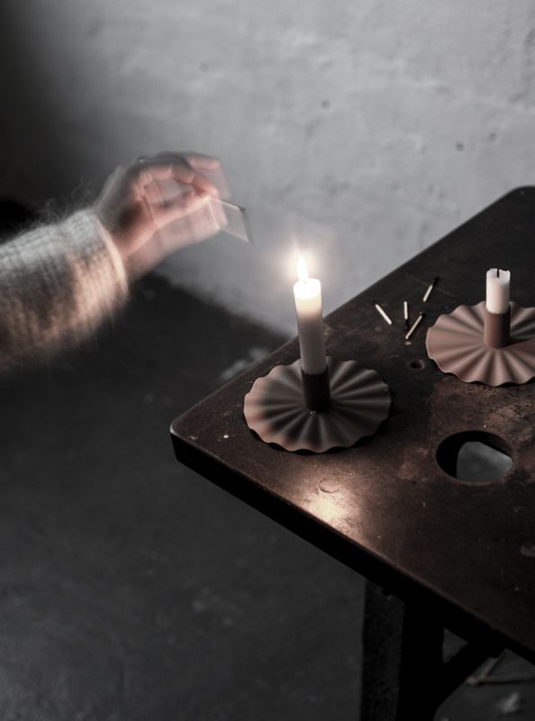 Krum Candle Holder